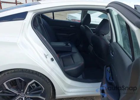 2024 Nissan Altima Sr Fwd z USA, uszkodzony, nr VIN 1N4BL4CVXRN355732